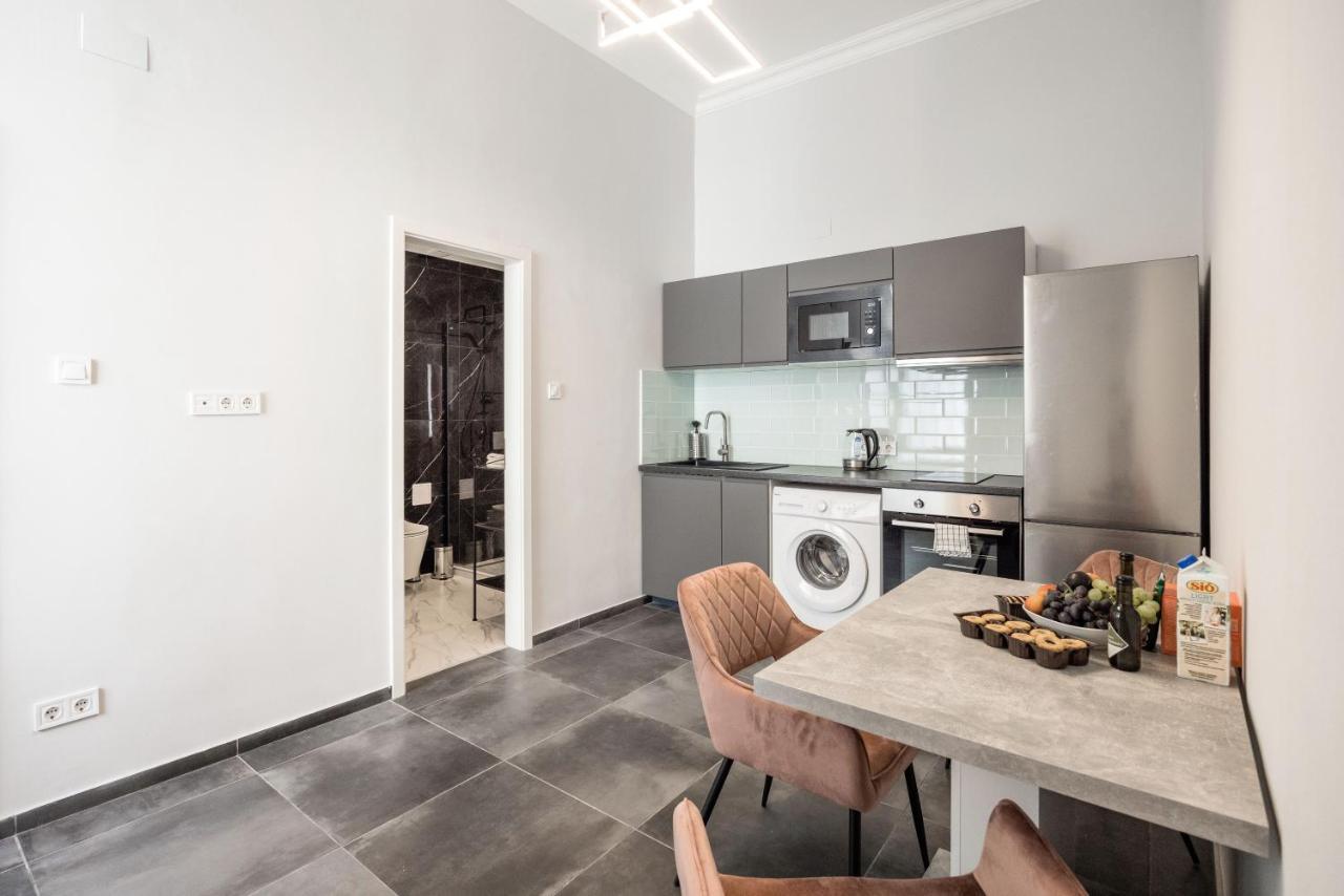 Prime Star Fashion Street Modern Luxury Apartments Budapest Exterior foto